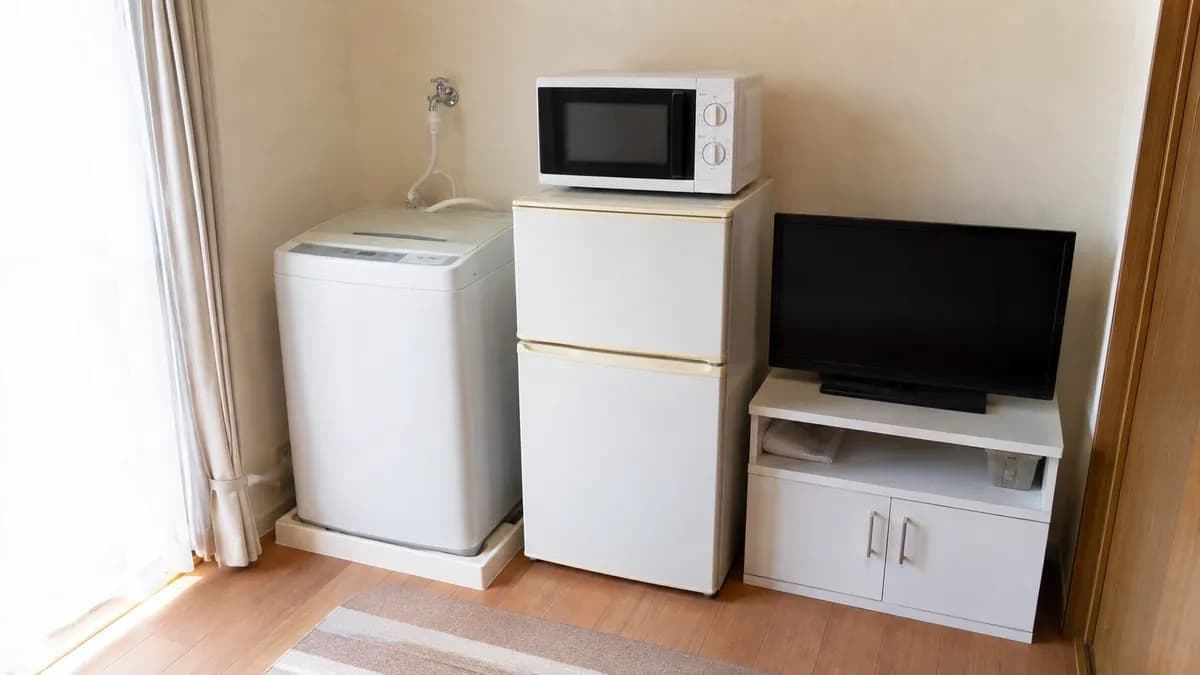洗濯機・冷蔵庫・電子レンジ・テレビ付き